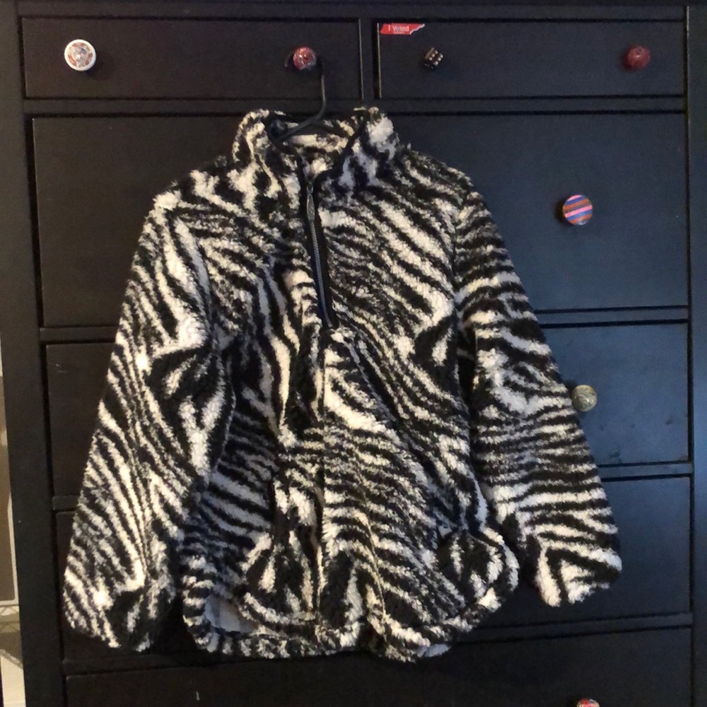 Zebra Fleece Pullover